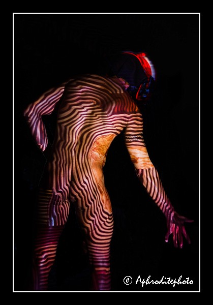 112 Body lightings men